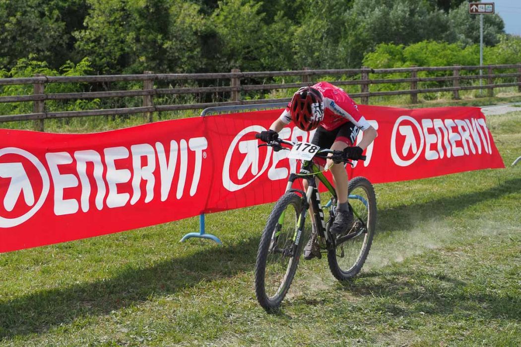 20220514 161003 P5143225