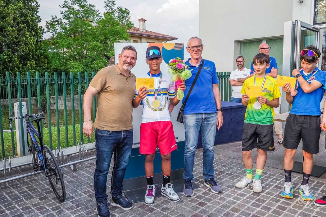 20240512 185844  5121493